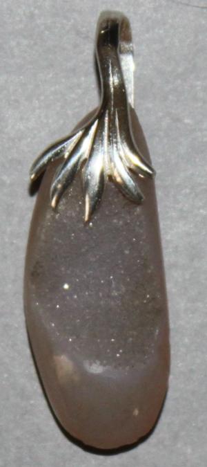 Pendentif Agate cristallisée