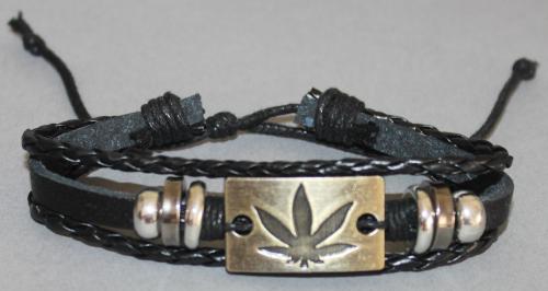Bracelet ajustable avec breloques simili cuir noir et coton ciré N°18