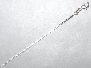 Chaines Modèle C Disponible en 45 cm / 55 cm / 65 cm 